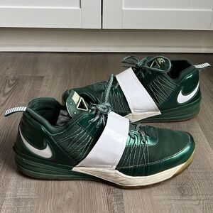 Nike Zoom Revis 24 Size 11.5 US Football Trainers NFL Jets 2012  555776-301